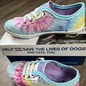 BOBS tie dye memory foam slip on shoes size 6.5 women’s
